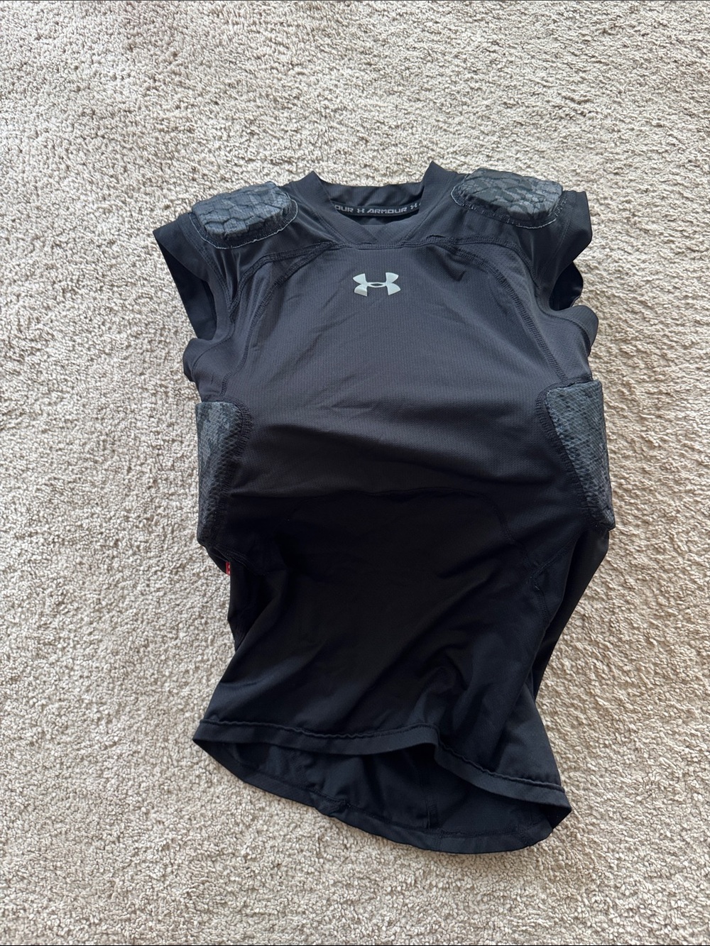 Men’s Under Armour Gameday Pro Padded Football Shirt Small